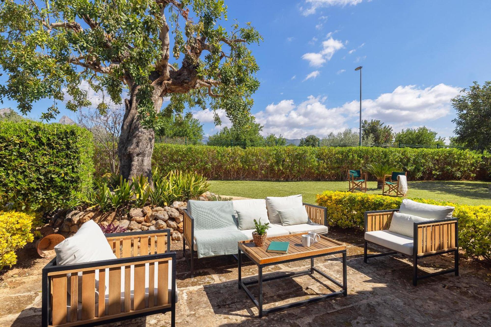 Ideal House For Two Families With Pool And Barbecue Plamanyola Exterior photo